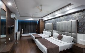 Hotel Narula'S Aurrum